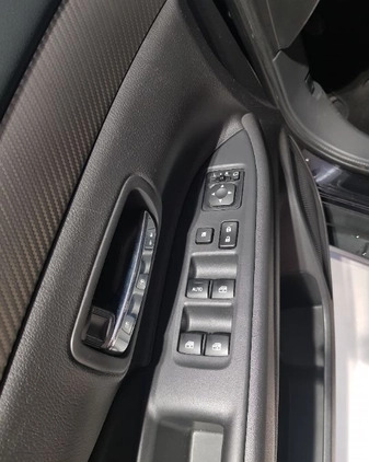Mitsubishi Outlander cena 75000 przebieg: 136254, rok produkcji 2016 z Szczucin małe 529